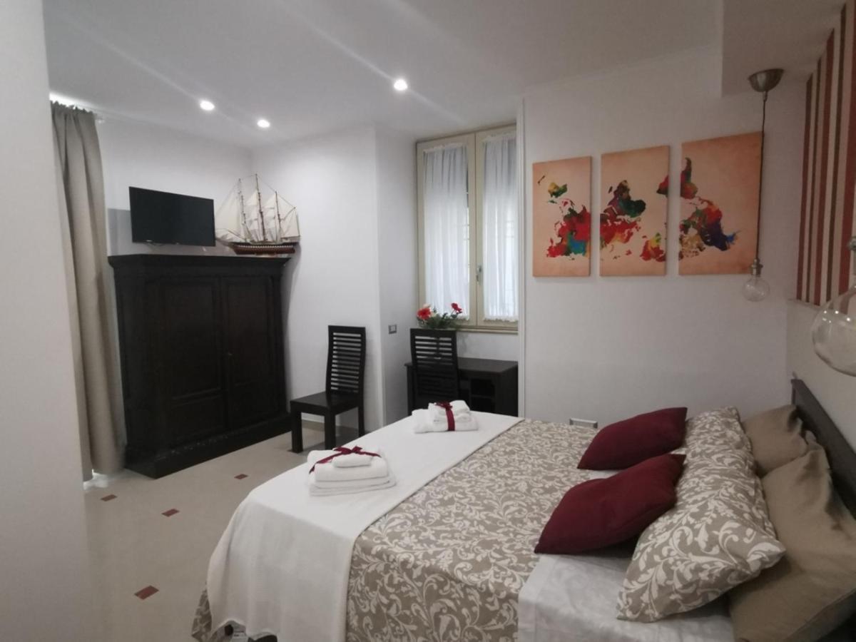 Le Stanze Di Eli E Gio Bed & Breakfast Castellammare di Stabia Dış mekan fotoğraf