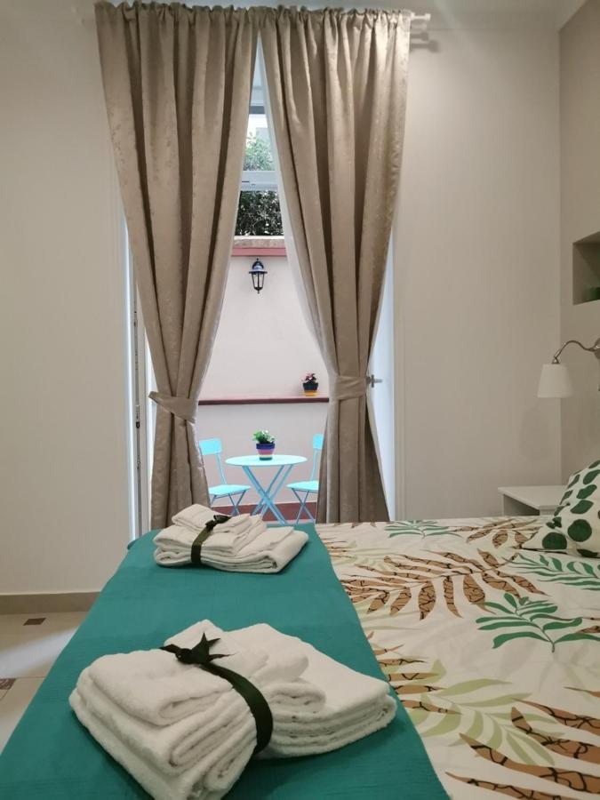 Le Stanze Di Eli E Gio Bed & Breakfast Castellammare di Stabia Dış mekan fotoğraf