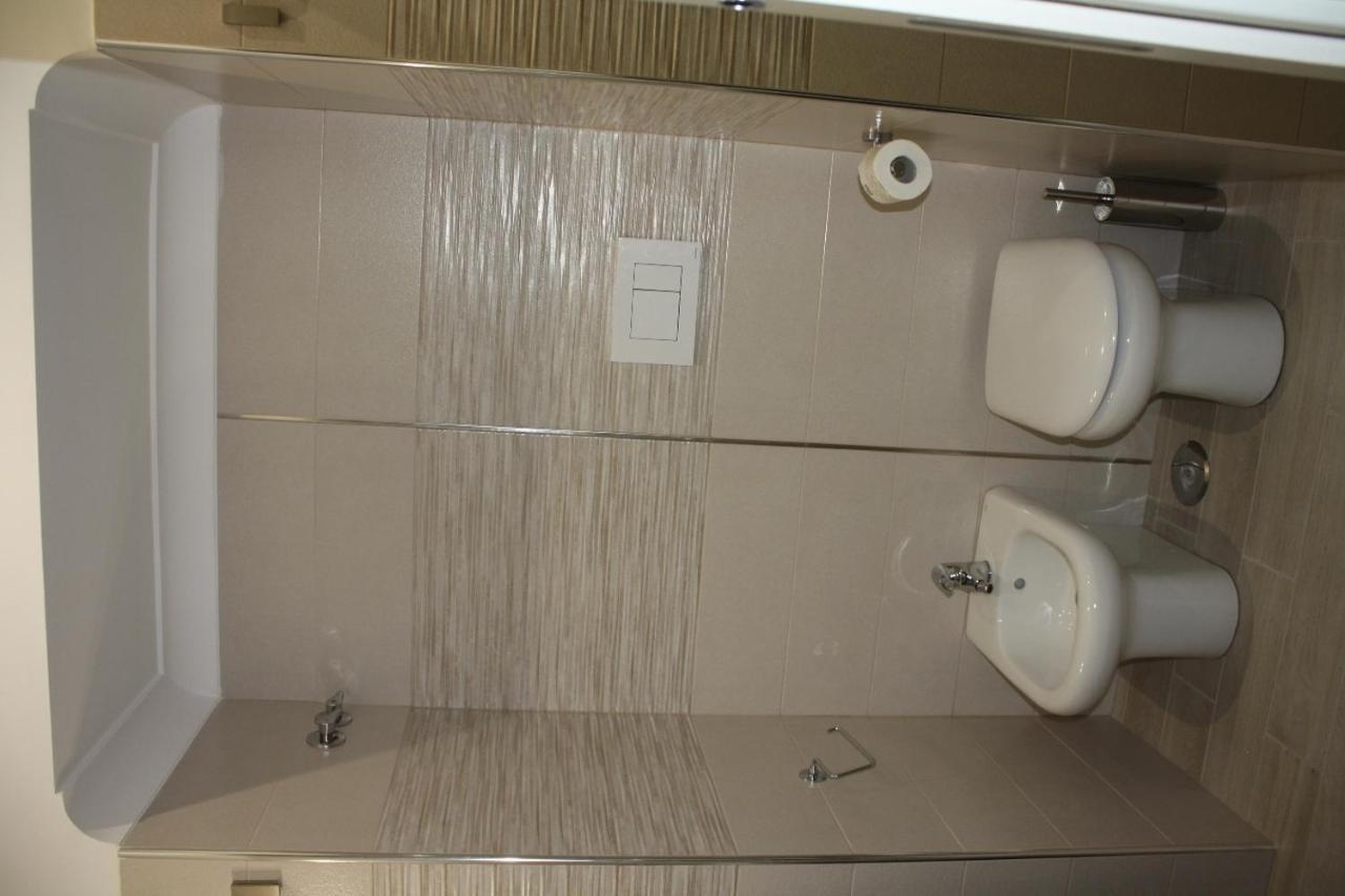 Le Stanze Di Eli E Gio Bed & Breakfast Castellammare di Stabia Dış mekan fotoğraf