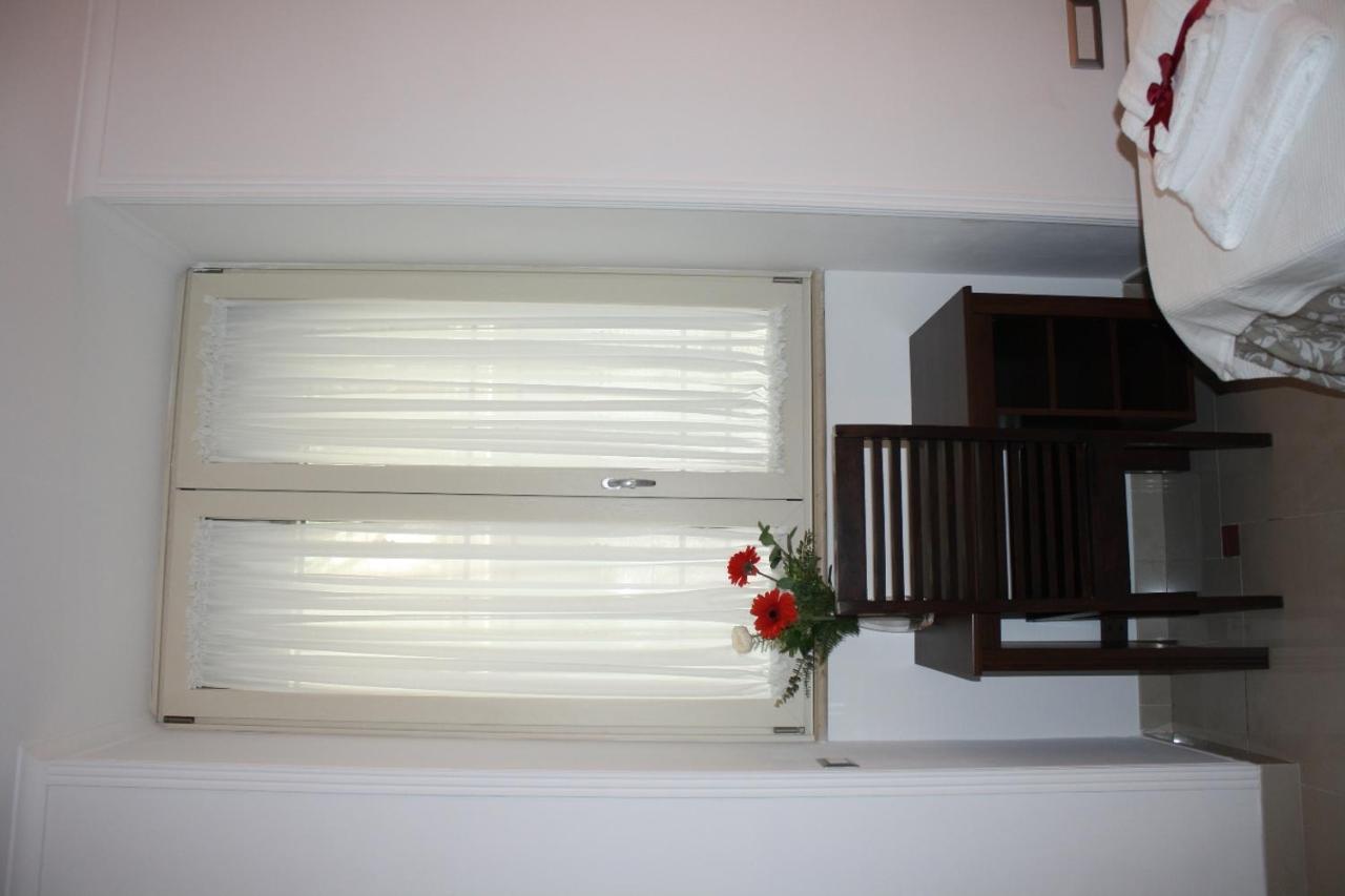 Le Stanze Di Eli E Gio Bed & Breakfast Castellammare di Stabia Dış mekan fotoğraf